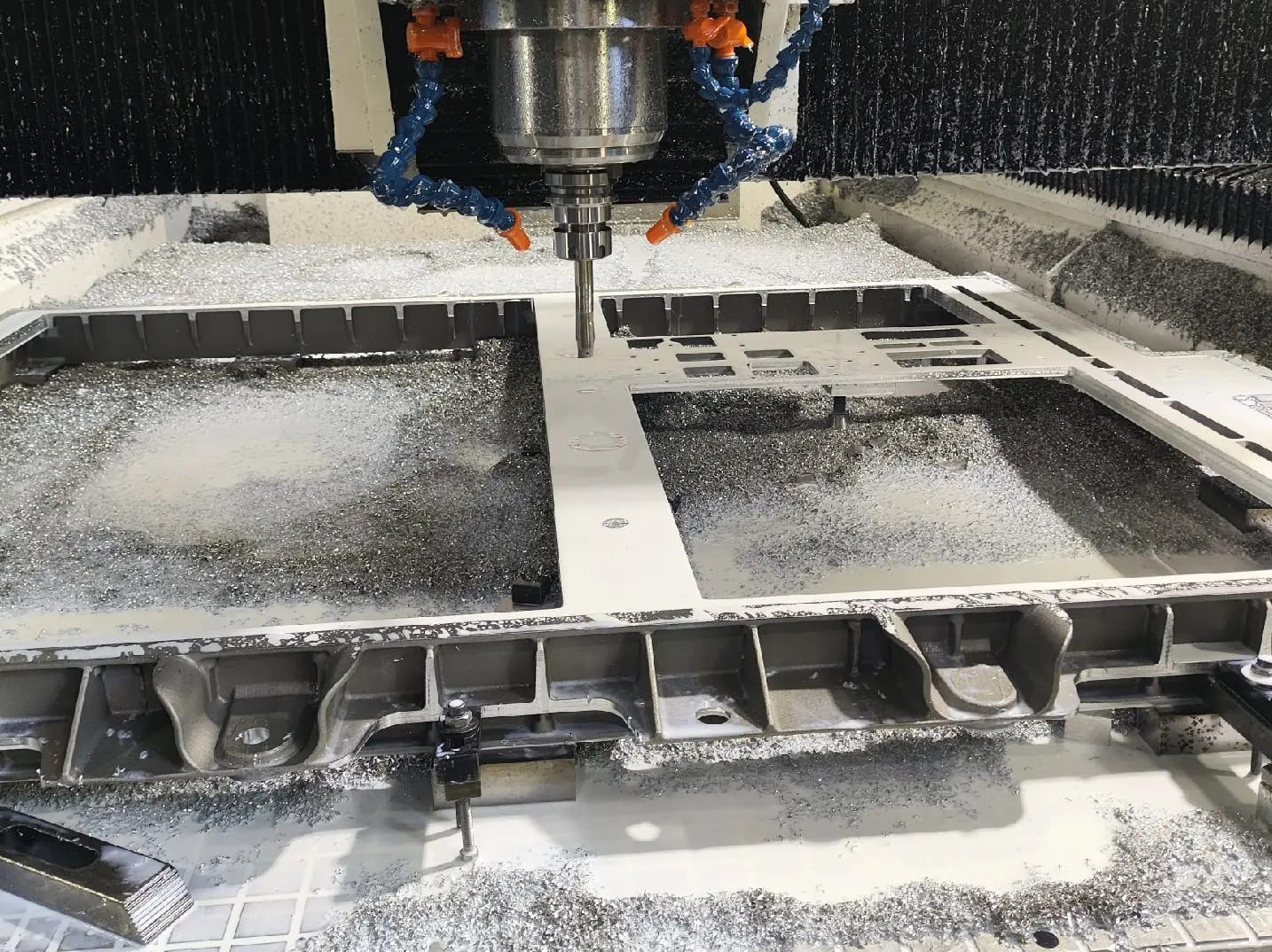 Automotive powertrain CNC machining application