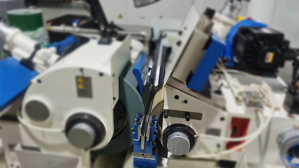 CNC Grinding machining process